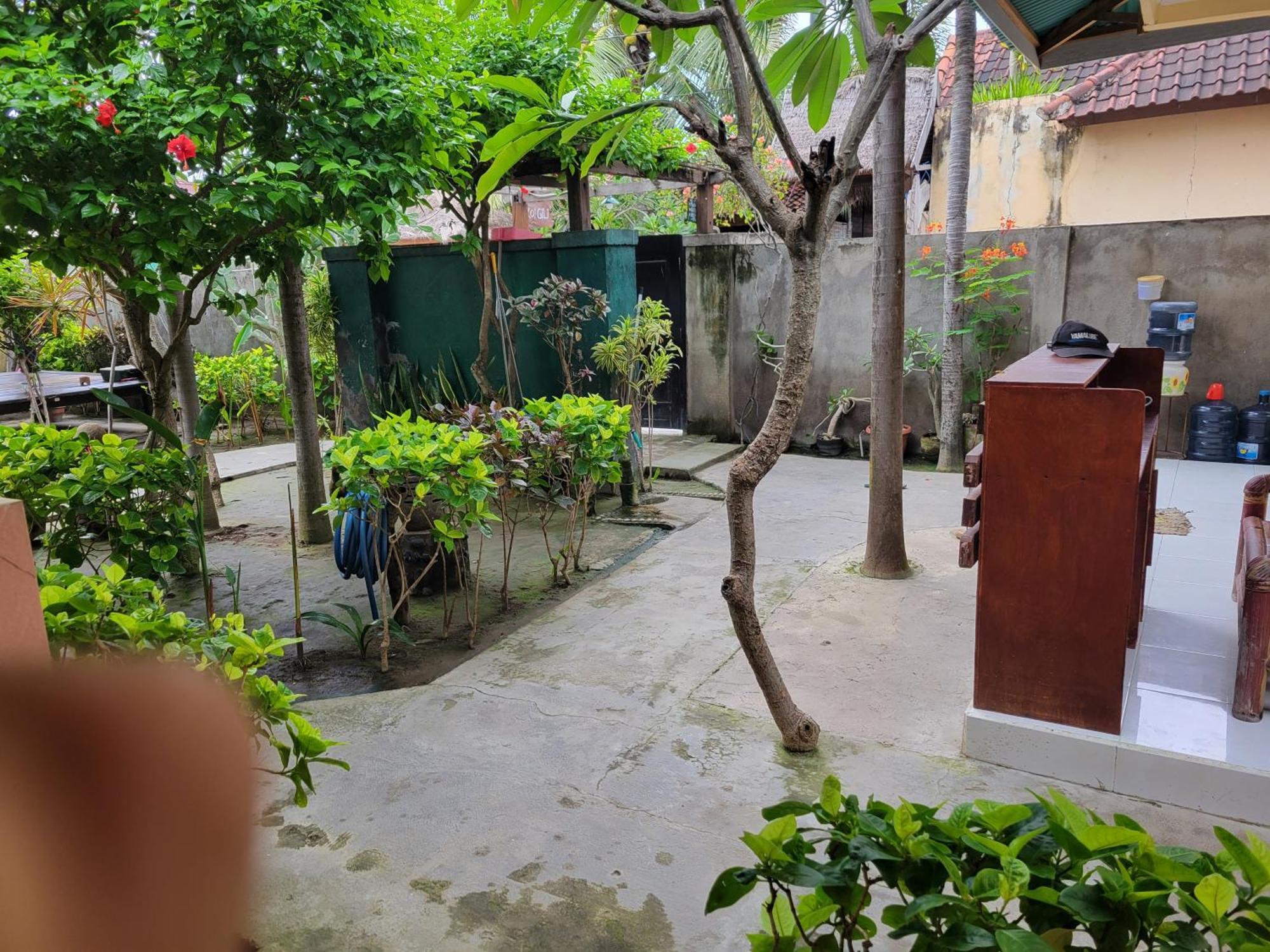 Koi Gili Guest House Gili Trawangan Exterior foto